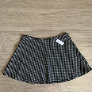 ••Banana Republic Polka dot Skirt••